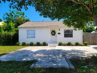 618 Hunter Street, West Palm Beach, FL 33405