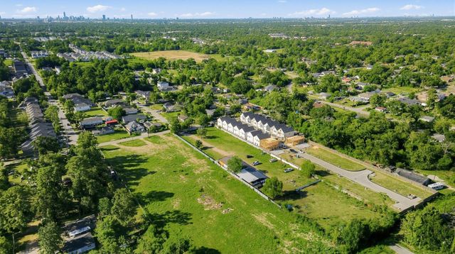 2236 Wilburforce Street, Houston, TX 77091