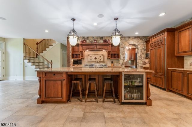 152 Whitebridge Road, Franklin Twp., NJ 08867