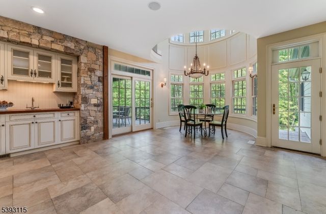 152 Whitebridge Road, Franklin Twp., NJ 08867