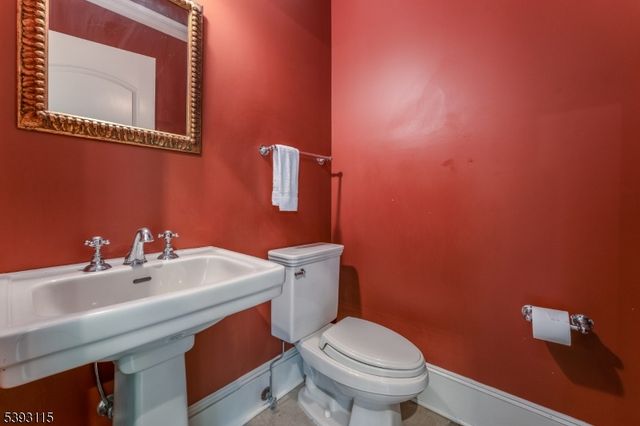 152 Whitebridge Road, Franklin Twp., NJ 08867