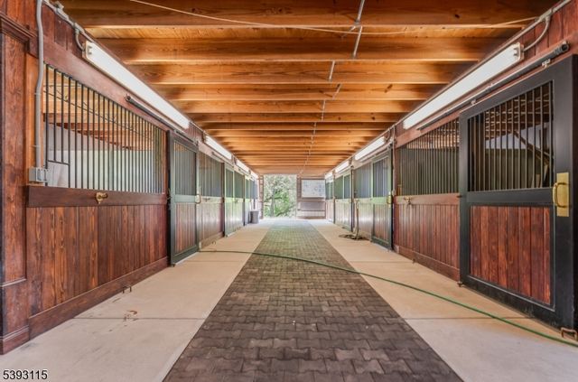 152 Whitebridge Road, Franklin Twp., NJ 08867