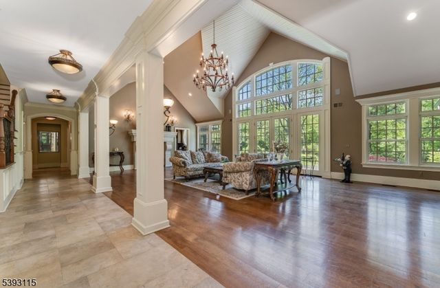 152 Whitebridge Road, Franklin Twp., NJ 08867