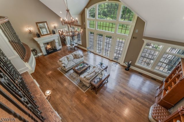 152 Whitebridge Road, Franklin Twp., NJ 08867