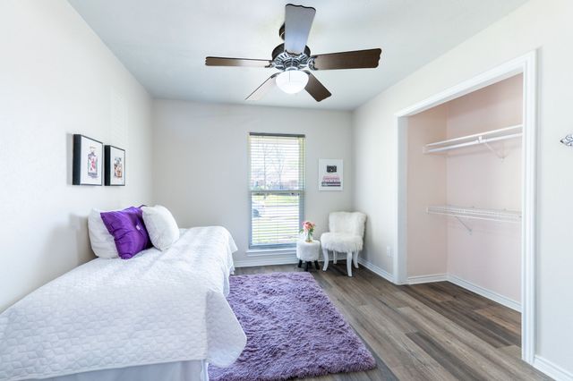 9210 Linda Vista Drive, Rowlett, TX 75088