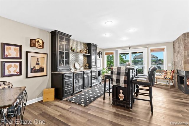 16048 Pine Bluff Court, Fenton, MI 48430