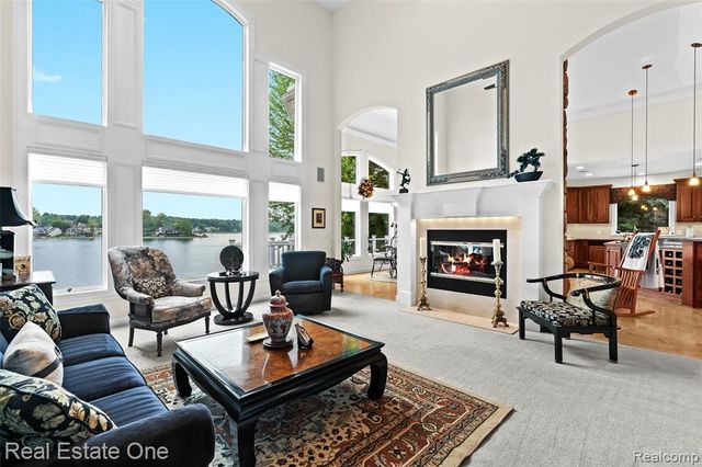 16048 Pine Bluff Court, Fenton, MI 48430