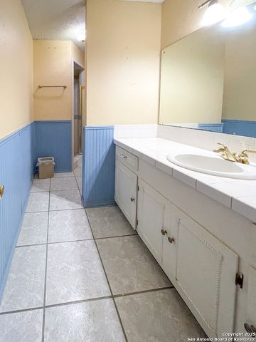 1800 Jones, Beeville, TX 78102