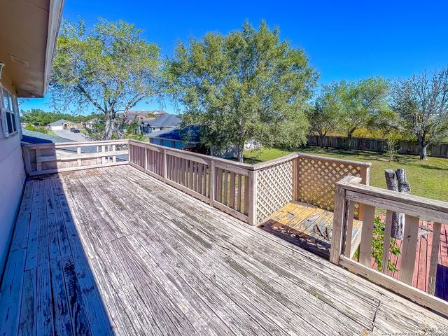 1800 Jones, Beeville, TX 78102