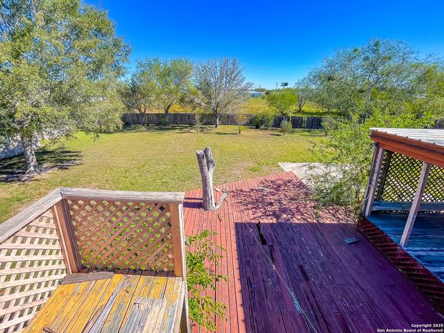 1800 Jones, Beeville, TX 78102