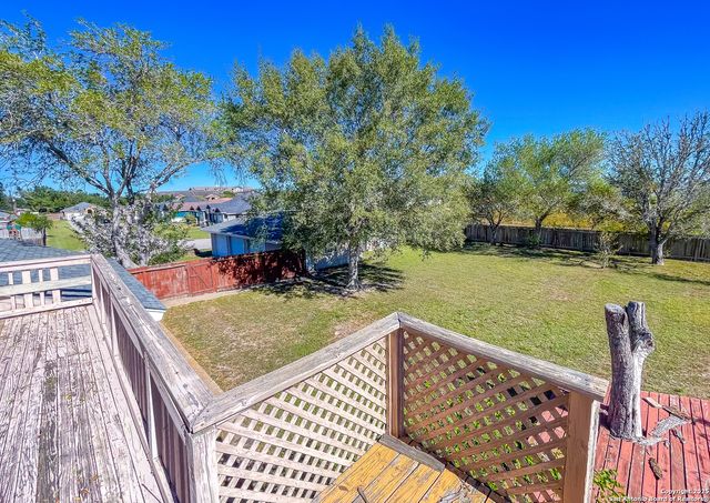 1800 Jones, Beeville, TX 78102