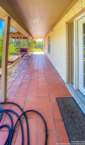 1800 Jones, Beeville, TX 78102