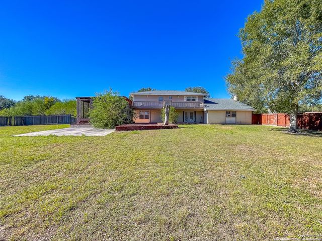 1800 Jones, Beeville, TX 78102
