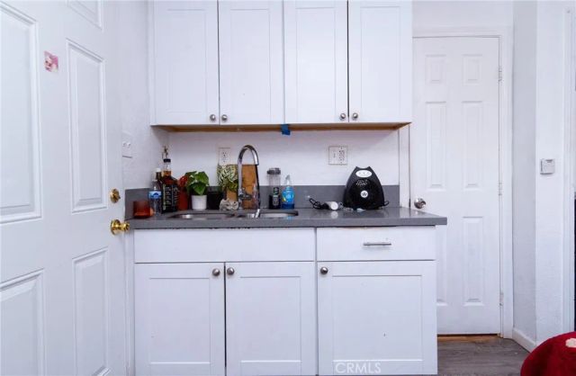 415 95th Street, Los Angeles, CA 90044