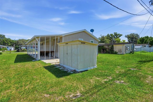 39206 FLORA AVENUE, Zephyrhills, FL 33542