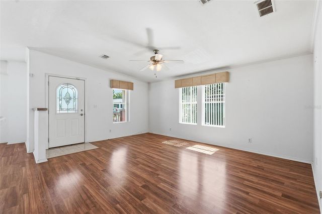 39206 FLORA AVENUE, Zephyrhills, FL 33542
