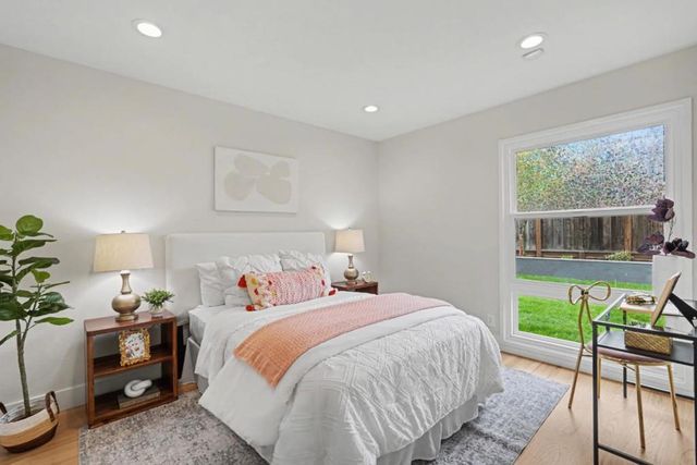 851 Mangrove Avenue, Sunnyvale, CA 94086