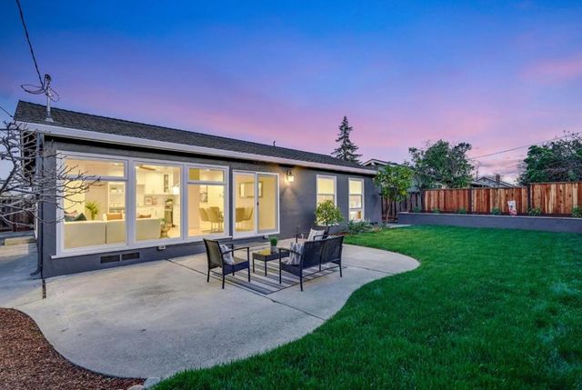 851 Mangrove Avenue, Sunnyvale, CA 94086