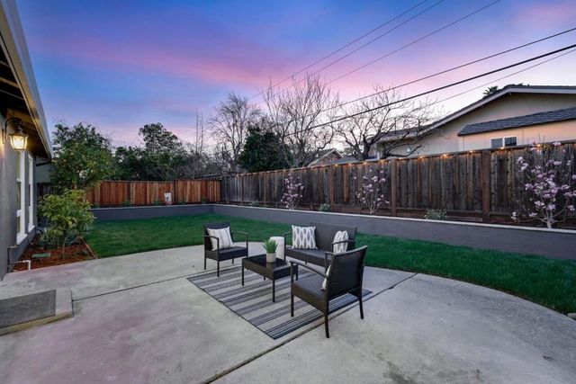 851 Mangrove Avenue, Sunnyvale, CA 94086