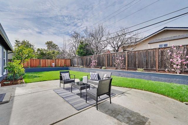 851 Mangrove Avenue, Sunnyvale, CA 94086