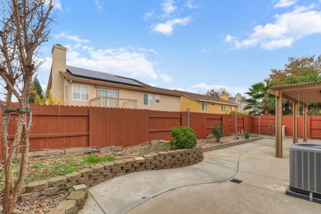 5125 Fawn Hollow Way, Antelope, CA 95843