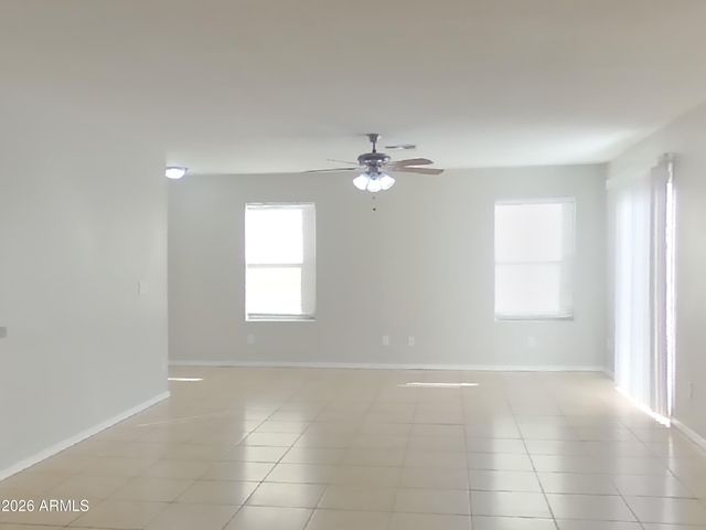 8123 W HAMMOND Lane, Phoenix, AZ 85043