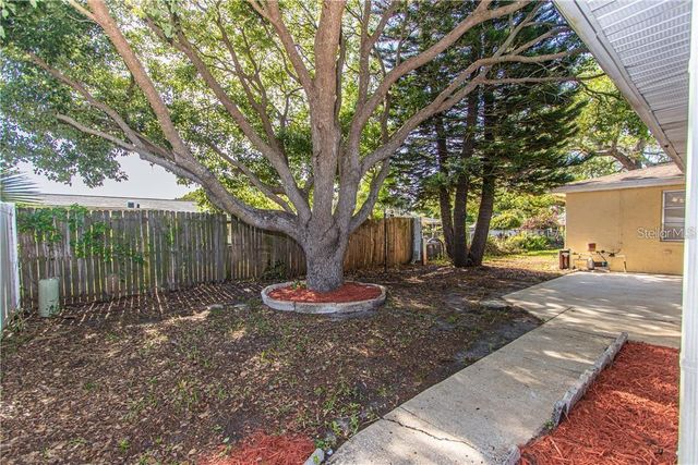 8900 LIDO LANE, Port Richey, FL 34668