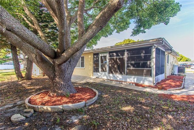 8900 LIDO LANE, Port Richey, FL 34668