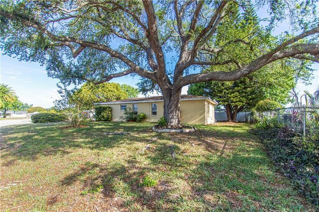 8900 LIDO LANE, Port Richey, FL 34668