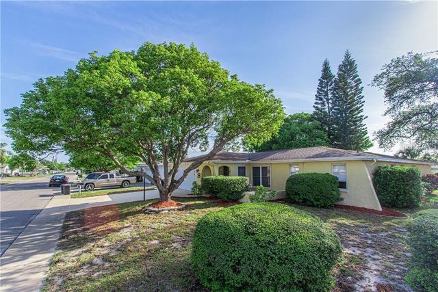 8900 LIDO LANE, Port Richey, FL 34668