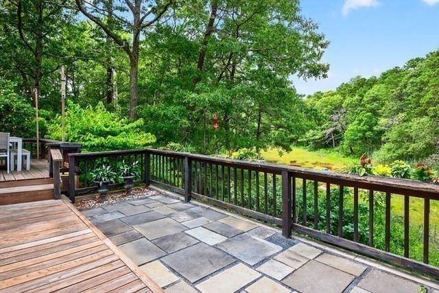 20 Mutiny Way, Mashpee, MA 02649