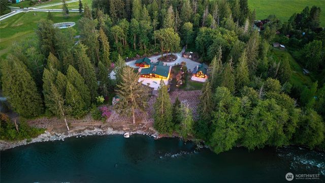 21733 Entsminger Road NE, Arlington, WA 98223