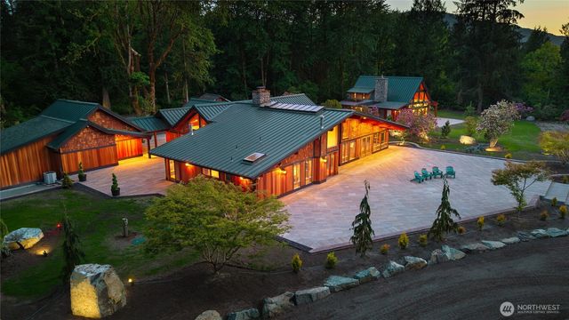 21733 Entsminger Road NE, Arlington, WA 98223