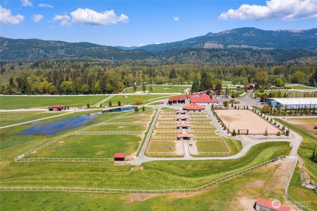 21733 Entsminger Road NE, Arlington, WA 98223