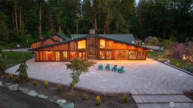 21733 Entsminger Road NE, Arlington, WA 98223