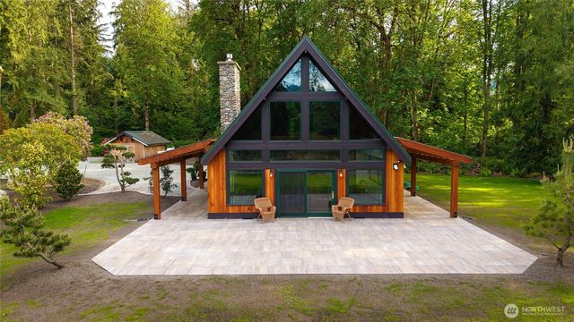 21733 Entsminger Road NE, Arlington, WA 98223