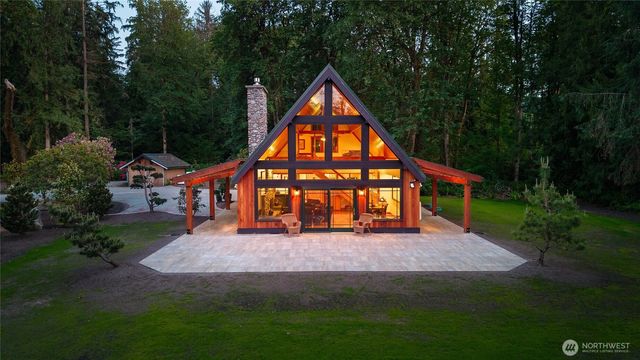 21733 Entsminger Road NE, Arlington, WA 98223