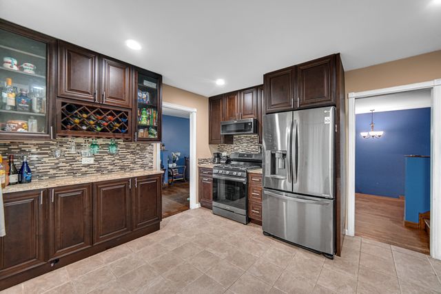 2837 191st Place, Lansing, IL 60438