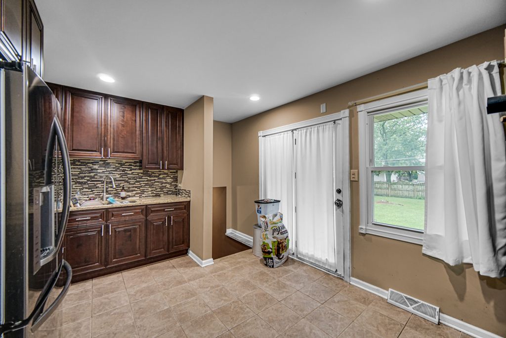 2837 191st Place, Lansing, IL 60438 — photo 2