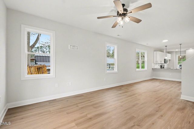 207 - A S Main Street A, Four Oaks, NC 27524