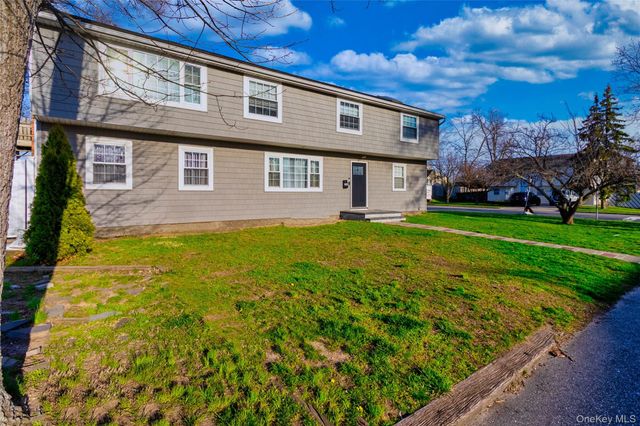 151 Cheltenham Road, West Babylon, NY 11704
