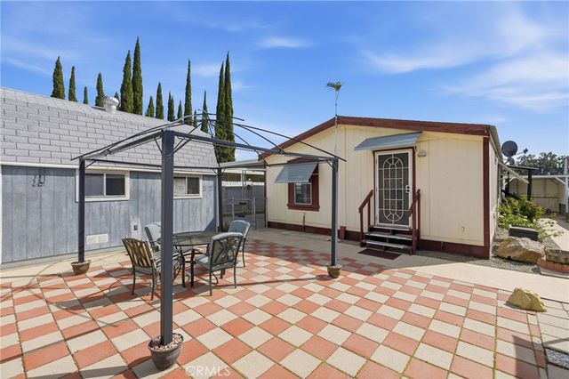 21591 Oak, Perris, CA 92570