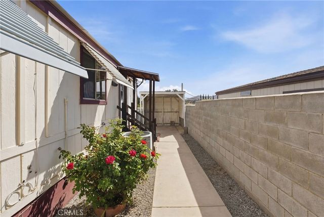 21591 Oak, Perris, CA 92570