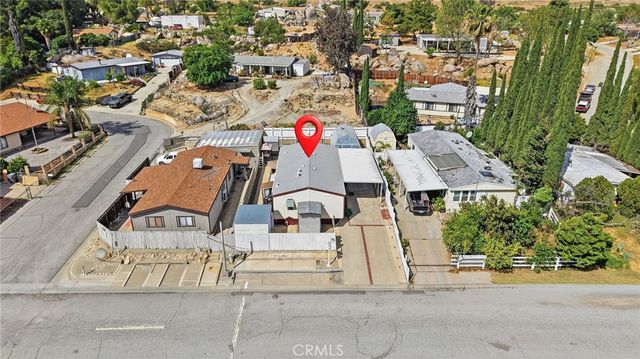 21591 Oak, Perris, CA 92570