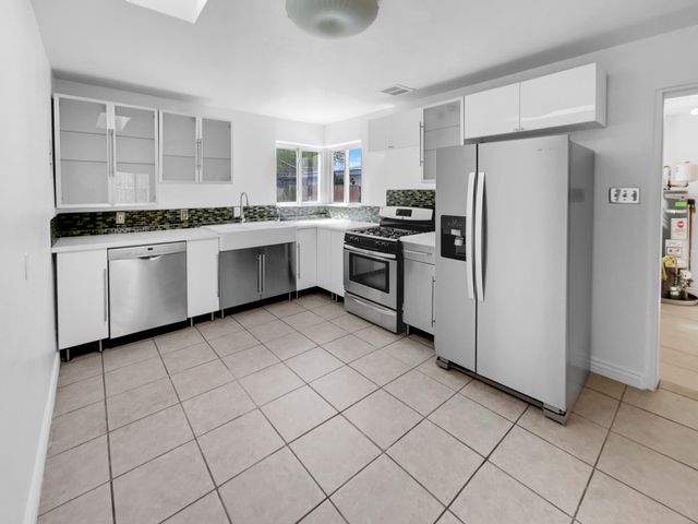 3412 ANDERSON Avenue SE, Albuquerque, NM 87106