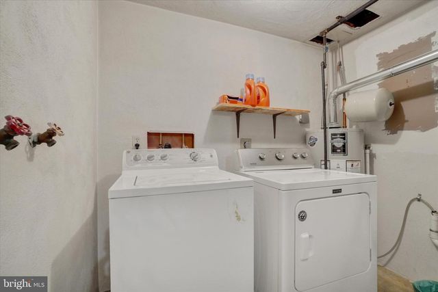 95 VINTON DR, York, PA 17402