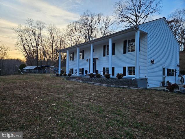 14464 LIPSCOMB HILL LN, Milford, VA 22514
