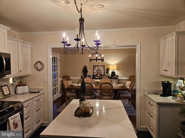 14464 LIPSCOMB HILL LN, Milford, VA 22514