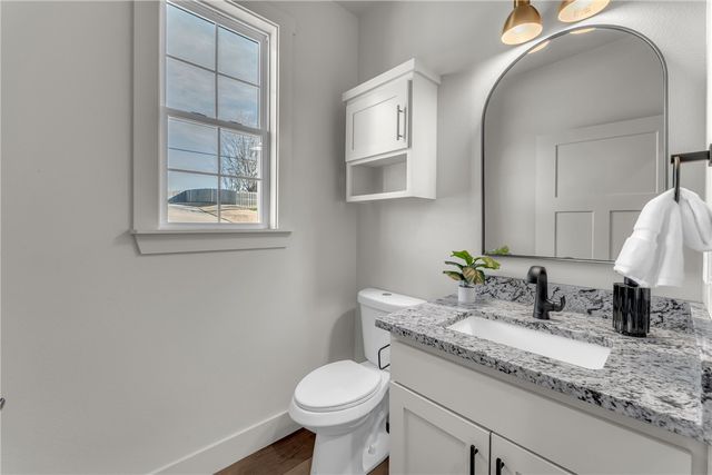 20 Marionet Lane, Bella Vista, AR 72714