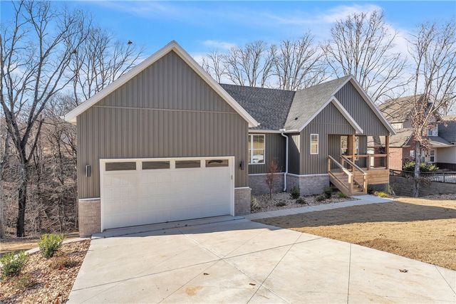 20 Marionet Lane, Bella Vista, AR 72714